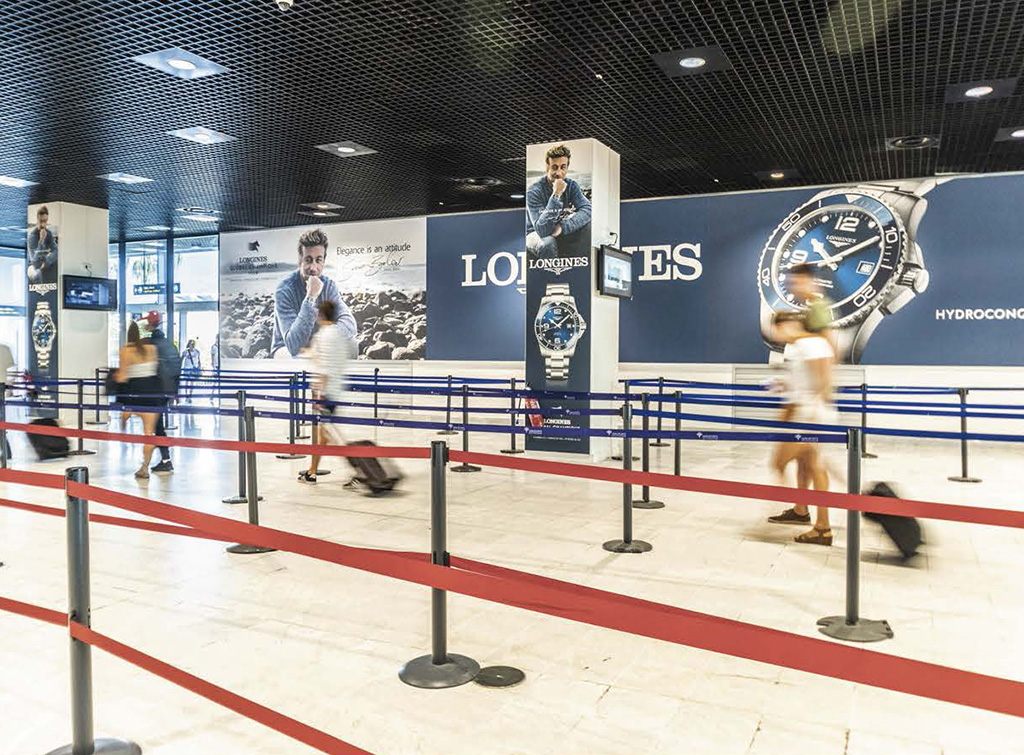 europemedia_systèmes de publicité pour les aéroports_domination_bon_voyage